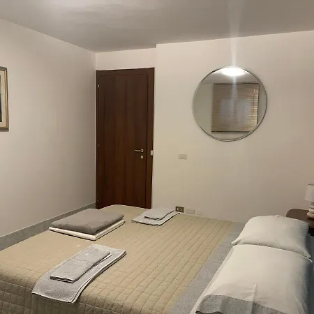 Appartamento 2 Camere Da Letto Con Parcheggio Privato E Barbecue * Carnago