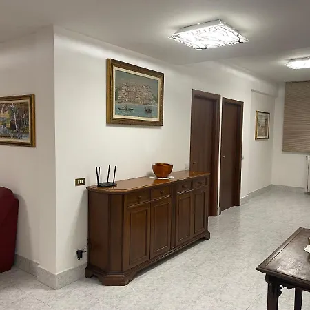 Appartamento 2 Camere Da Letto Con Parcheggio Privato E Barbecue Carnago