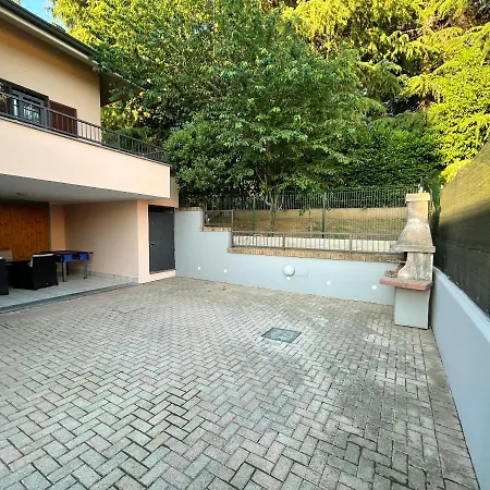 Appartamento 2 Camere Da Letto Con Parcheggio Privato E Barbecue